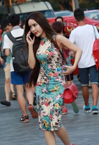 人妻的隐秘：善良的她为何遭遇侵犯？3个细节揭露职场潜规则的残酷真相！