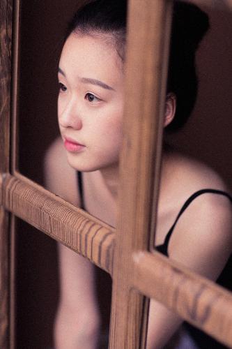 空姐4免费高清完整版在哪看？必看的精彩剧情大揭秘！