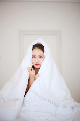惊！喂奶人妻厨房HD究竟藏着啥秘密？数字背后的真相令人咋舌！