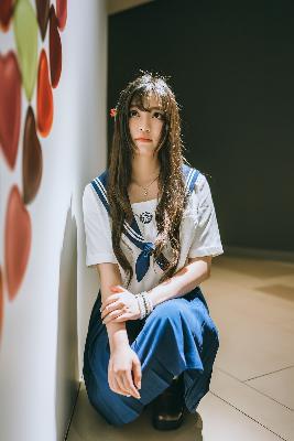 邻居少妇的秘密？一夜缠绵的真实体验！揭秘老师的教学方式？！